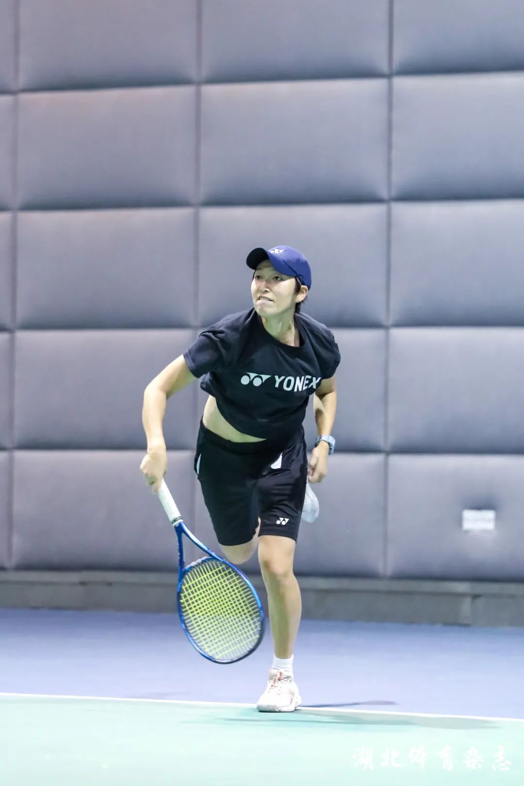 利用中场优 利用中场优