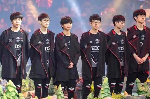 鼓励粉丝们 鼓励粉丝们