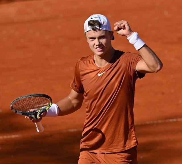 应对赛场上 应对赛场上