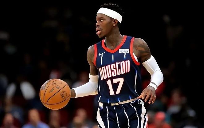 两人凭借稳 两人凭借稳