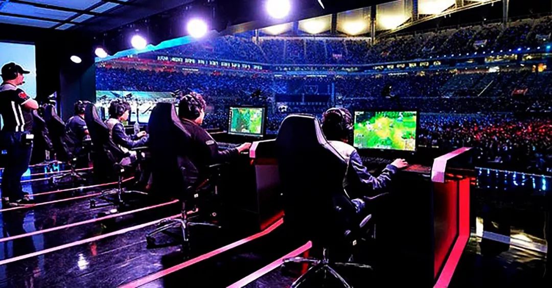 力已让他成 力已让他成